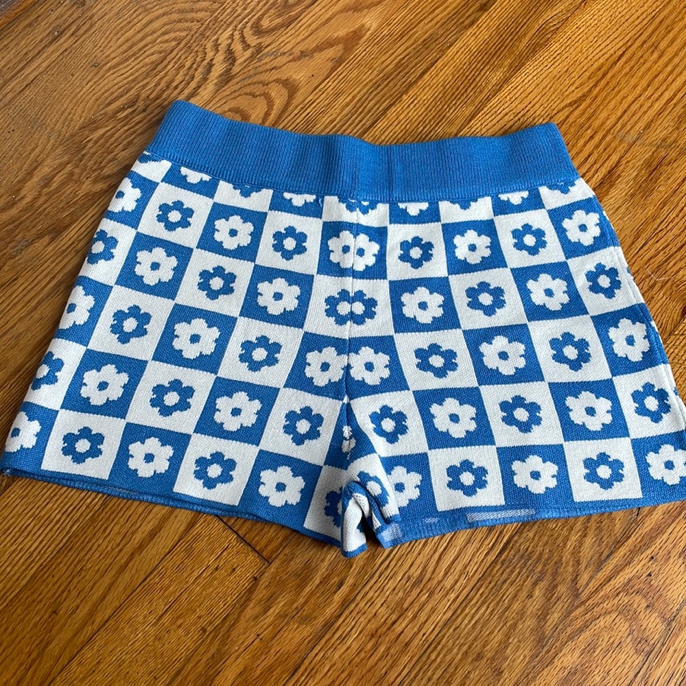 Blue Floral Checker Knit Short